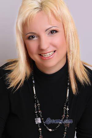 100135 - Alla Leeftijd: 33 - Oekra&iuml;ne