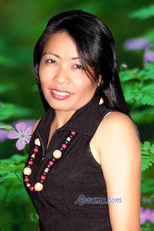 101024 - Rebecca Leeftijd: 44 - De Filipijnen