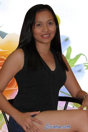 103073 - Crislie Ann Leeftijd: 27 - De Filipijnen