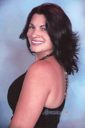 104704 - Lizbeth Leeftijd: 43 - Costa Rica