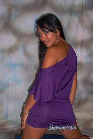 106515 - Kimberly Leeftijd: 24 - Colombia