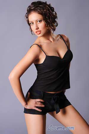 111405 - Anna Leeftijd: 27 - Oekra&iuml;ne