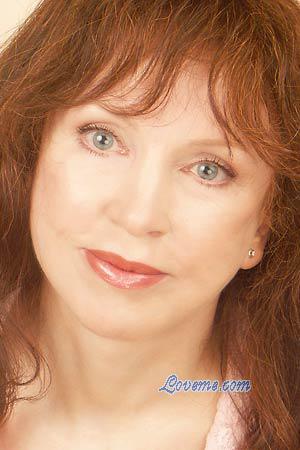 111758 - Lyudmila Leeftijd: 53 - Oekra&iuml;ne