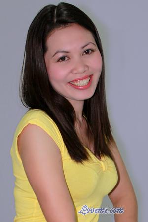 111876 - Liezl Leeftijd: 22 - De Filipijnen