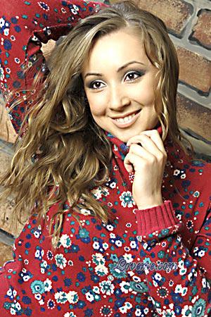 113521 - Marina Leeftijd: 30 - Oekra&iuml;ne