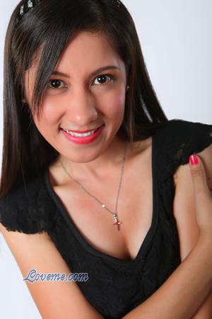 135151 - Marissa Leeftijd: 26 - De Filipijnen