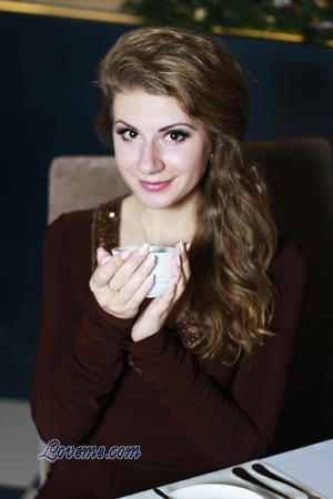 136255 - Viktoria Leeftijd: 27 - Oekra&iuml;ne