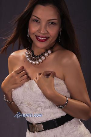 147116 - Loreen Leeftijd: 38 - De Filipijnen