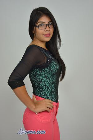 153438 - Dalila Leeftijd: 34 - Costa Rica