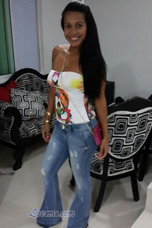 153757 - Daya Leeftijd: 43 - Colombia