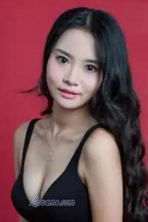 157215 - Jing Leeftijd: 32 - China
