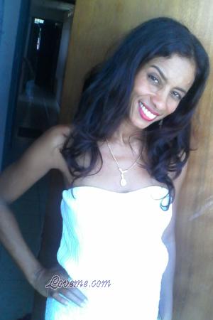 161228 - Olga Leeftijd: 44 - Colombia