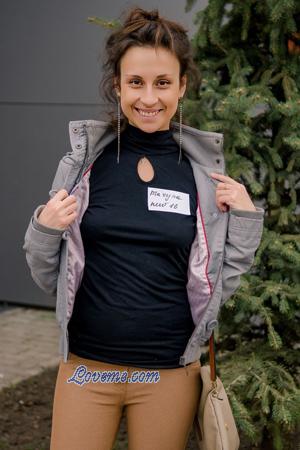 163537 - Maryna Leeftijd: 39 - Oekraïne