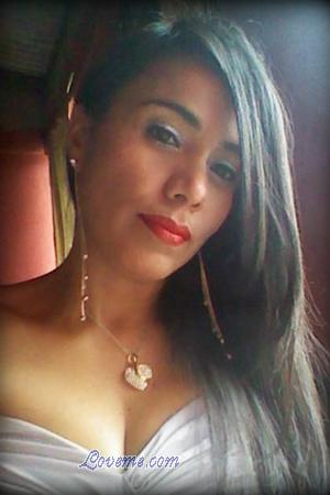 167251 - Mary Leeftijd: 49 - Costa Rica