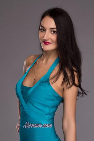 169127 - Victoria Leeftijd: 36 - Oekraïne