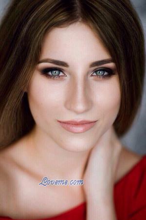 173625 - Ekaterina Leeftijd: 25 - Oekra&iuml;ne