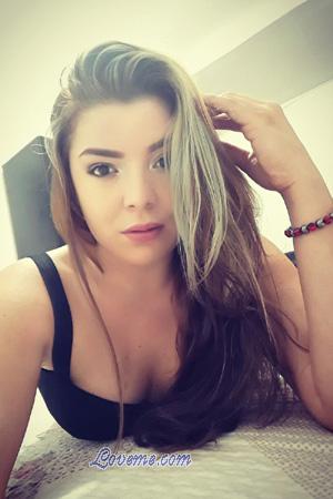 174488 - Lina Leeftijd: 32 - Colombia