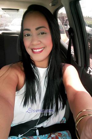 177212 - Yesica Leeftijd: 45 - Colombia