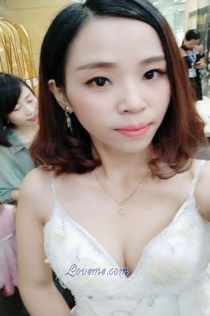 184072 - Qiongshan Leeftijd: 35 - China
