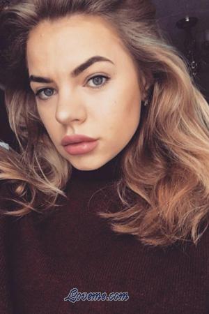 184775 - Alena Leeftijd: 30 - Oekraïne