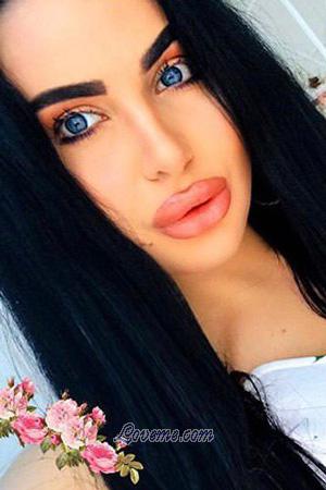 194192 - Viktoria Leeftijd: 22 - Oekra&iuml;ne