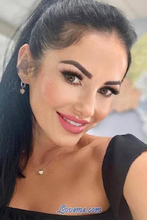 203599 - Liliya Leeftijd: 49 - Oekra&iuml;ne