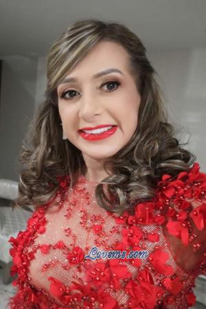 210694 - Lucia Leeftijd: 60 - Colombia