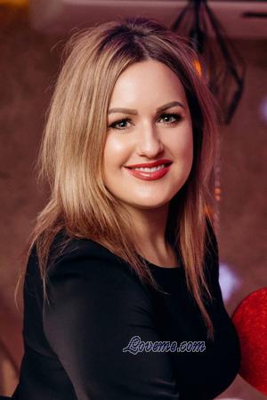 222776 - Halyna Leeftijd: 39 - Oekraïne