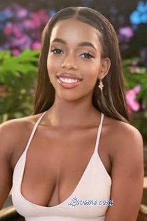 223029 - Valentina Leeftijd: 22 - Colombia