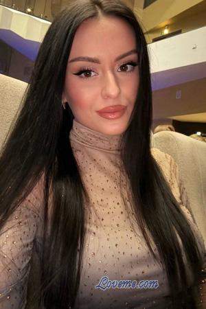 223166 - Elena Leeftijd: 29 - Oekraïne
