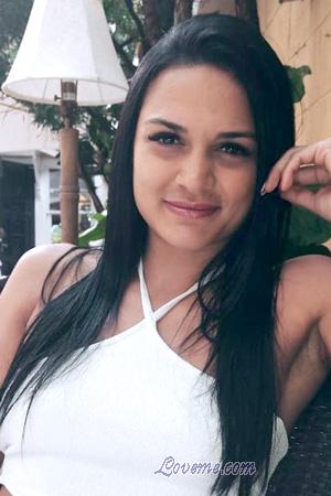223205 - Carolina Leeftijd: 33 - Costa Rica