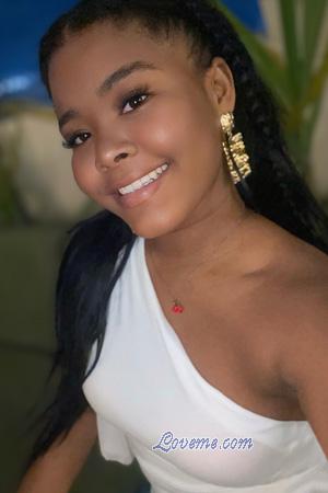 223530 - Maria Jose Leeftijd: 25 - Colombia