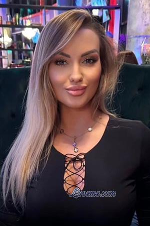 223627 - Yana Leeftijd: 37 - Kazachstan