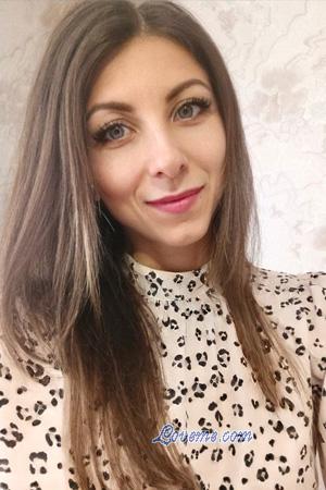 224115 - Julia Leeftijd: 37 - Oekraïne