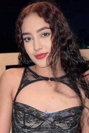 224486 - Laura Leeftijd: 21 - Colombia