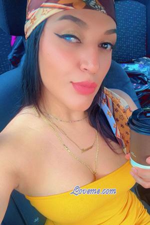 224501 - Isaura Leeftijd: 39 - Costa Rica
