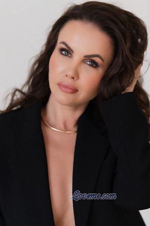 224555 - Anna Leeftijd: 39 - Oekraïne