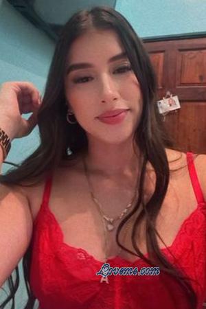 224715 - Ashley Leeftijd: 20 - Costa Rica