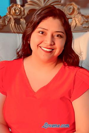 224908 - Kimberly Leeftijd: 31 - Peru