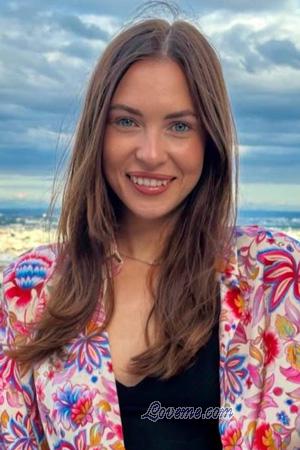 224960 - Kseniia Leeftijd: 32 - Oekraïne