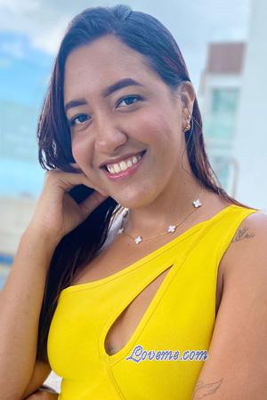 225126 - Karla Leeftijd: 26 - Colombia