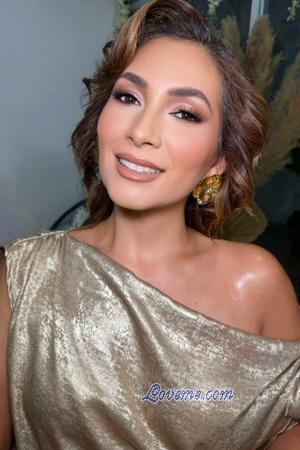 225194 - Fressia Leeftijd: 52 - Costa Rica