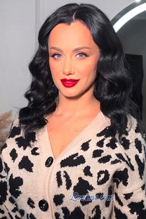 225408 - Katerina Leeftijd: 41 - Zwitserland