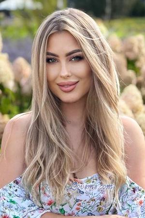 225558 - Snizhana Leeftijd: 34 - Oekraïne