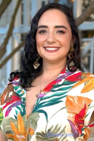 225684 - Patricia Leeftijd: 46 - Colombia