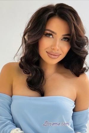 225835 - Iryna Leeftijd: 29 - Oekra&iuml;ne