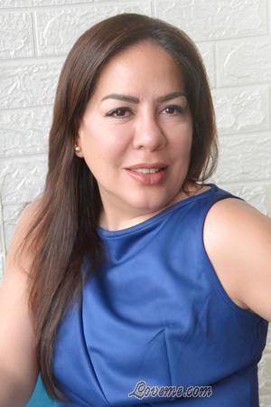 225859 - Fiorella Leeftijd: 47 - Peru