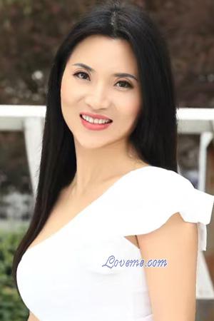 225967 - Yaoyao Leeftijd: 49 - China