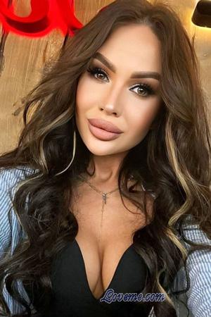 226086 - Iryna Leeftijd: 32 - Oekra&iuml;ne