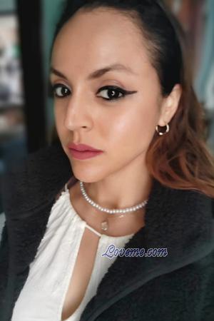 226110 - Ana Victoria Leeftijd: 35 - Mexico